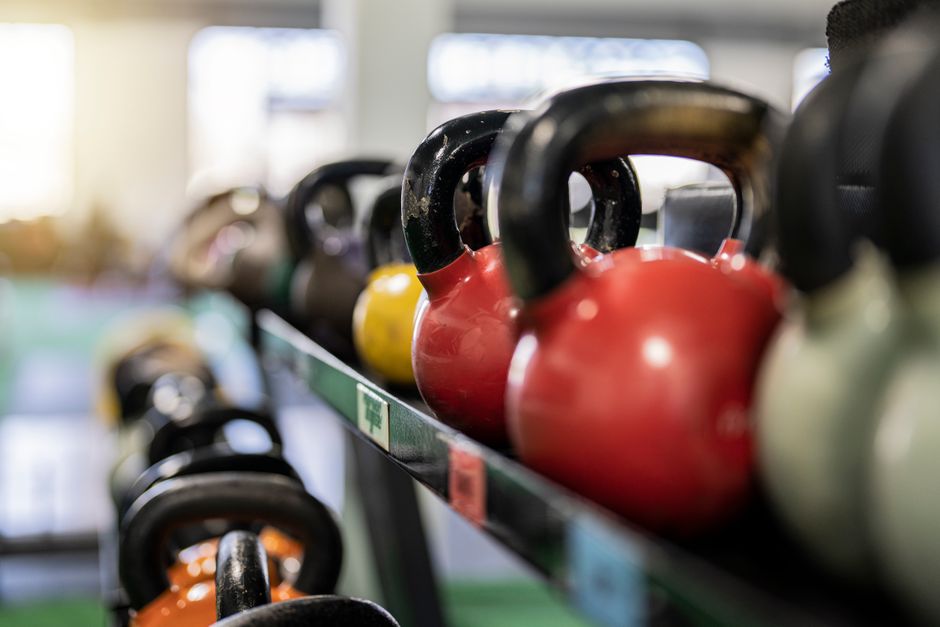 kettlebell farmers carry workout