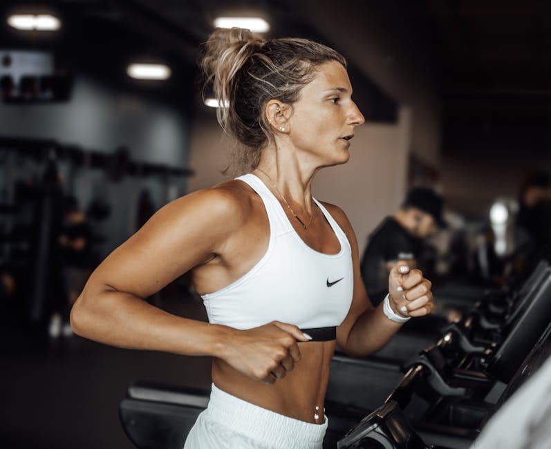 fitness athlete running between workout stations